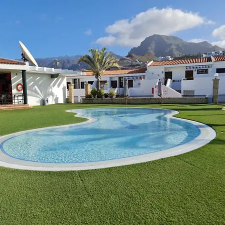 Primavera Malibu Park Adeje Tenerife * Адехе