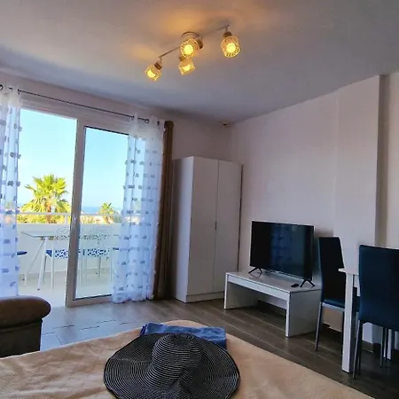 Primavera Malibu Park Adeje Tenerife * Адехе